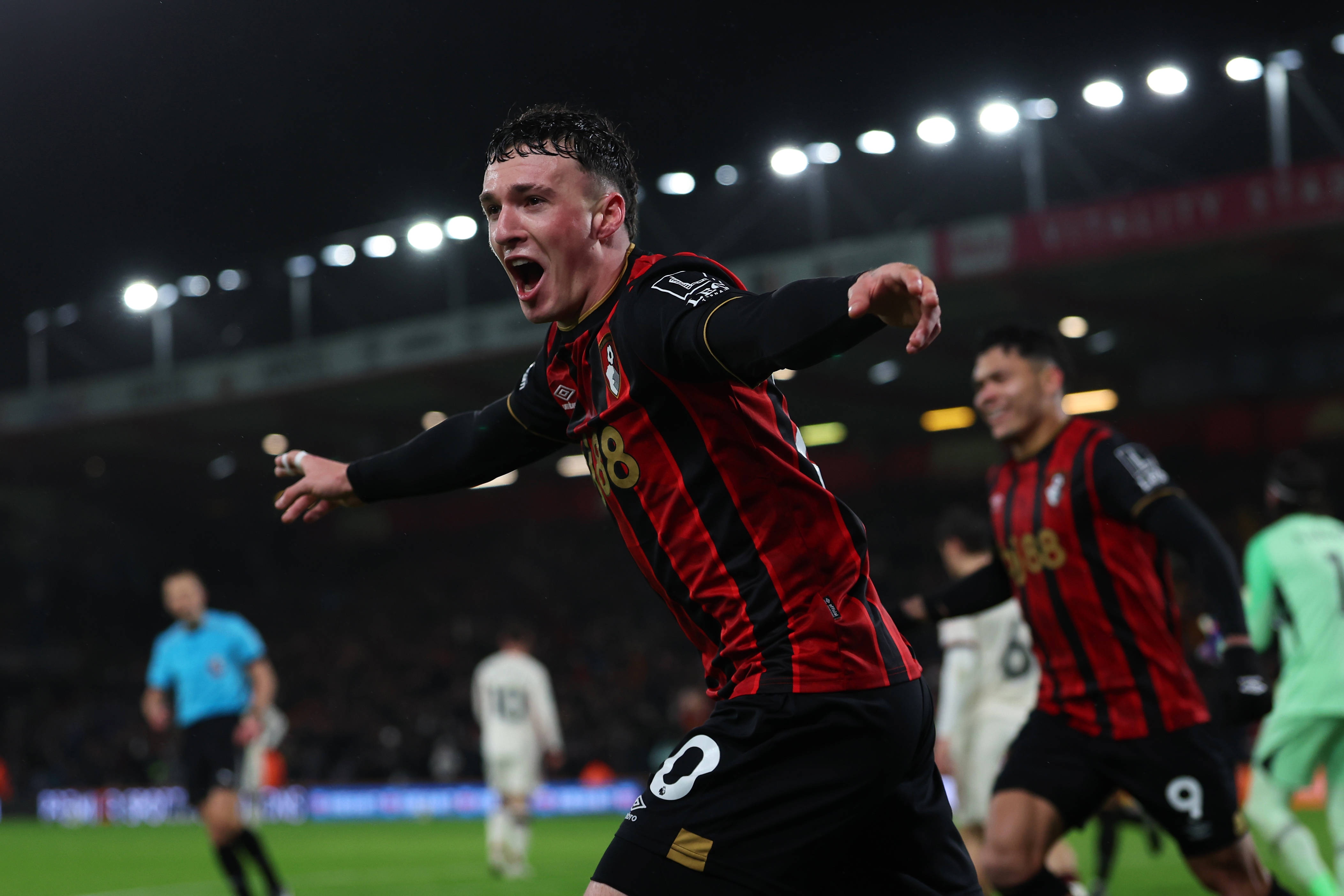 hth-TA：伯恩茅斯即将1950万＋500万欧买断希门尼斯，米兰皇马各拿50%