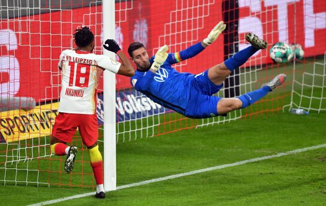 华体会体育官方-体坛专访德甲门神：673分钟不丢球的秘诀是什么？